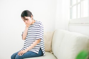 気持ちが悪くなって吐き気を催すママ