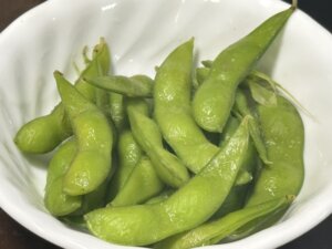 おいしそうな枝豆