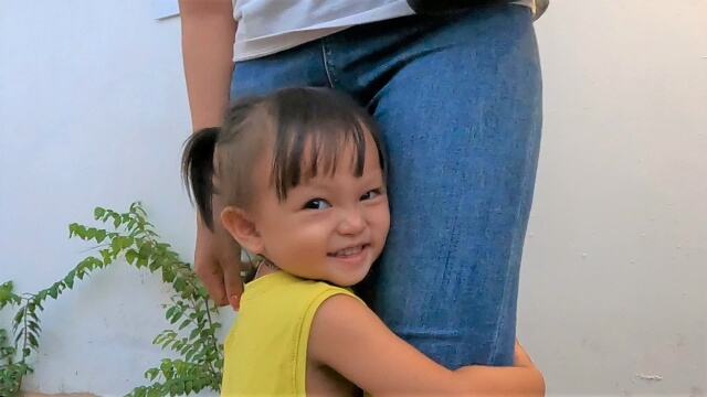 人見知りな子供