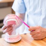 歯磨きの指導を受ける