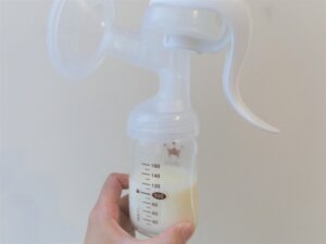 搾乳機の全体像