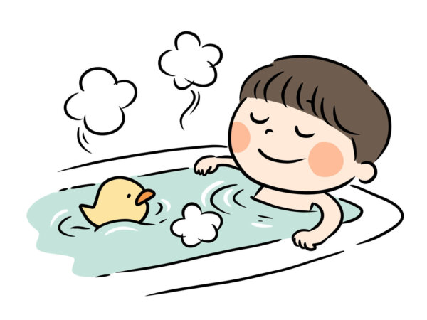 お風呂に入る子供